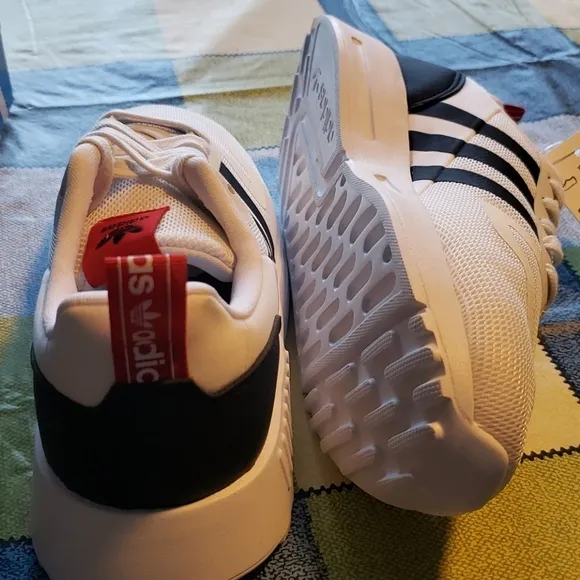 ADIDAS Multix Sneakers