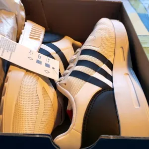 ADIDAS Multix Sneakers
