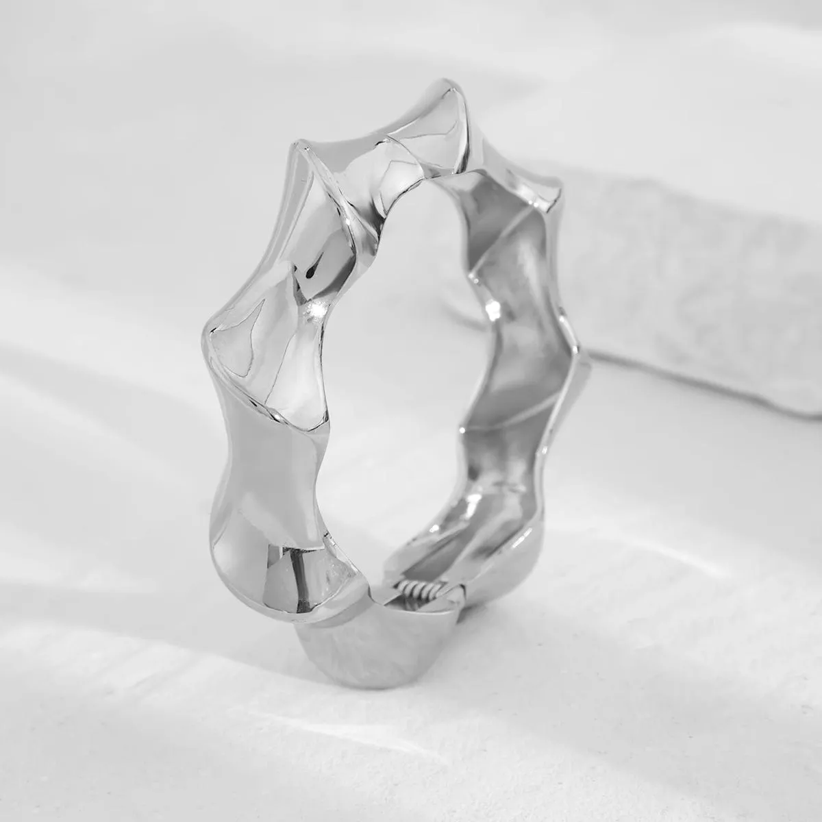 Chic Silver Tone Glossy Twisted Bangle Bracelet