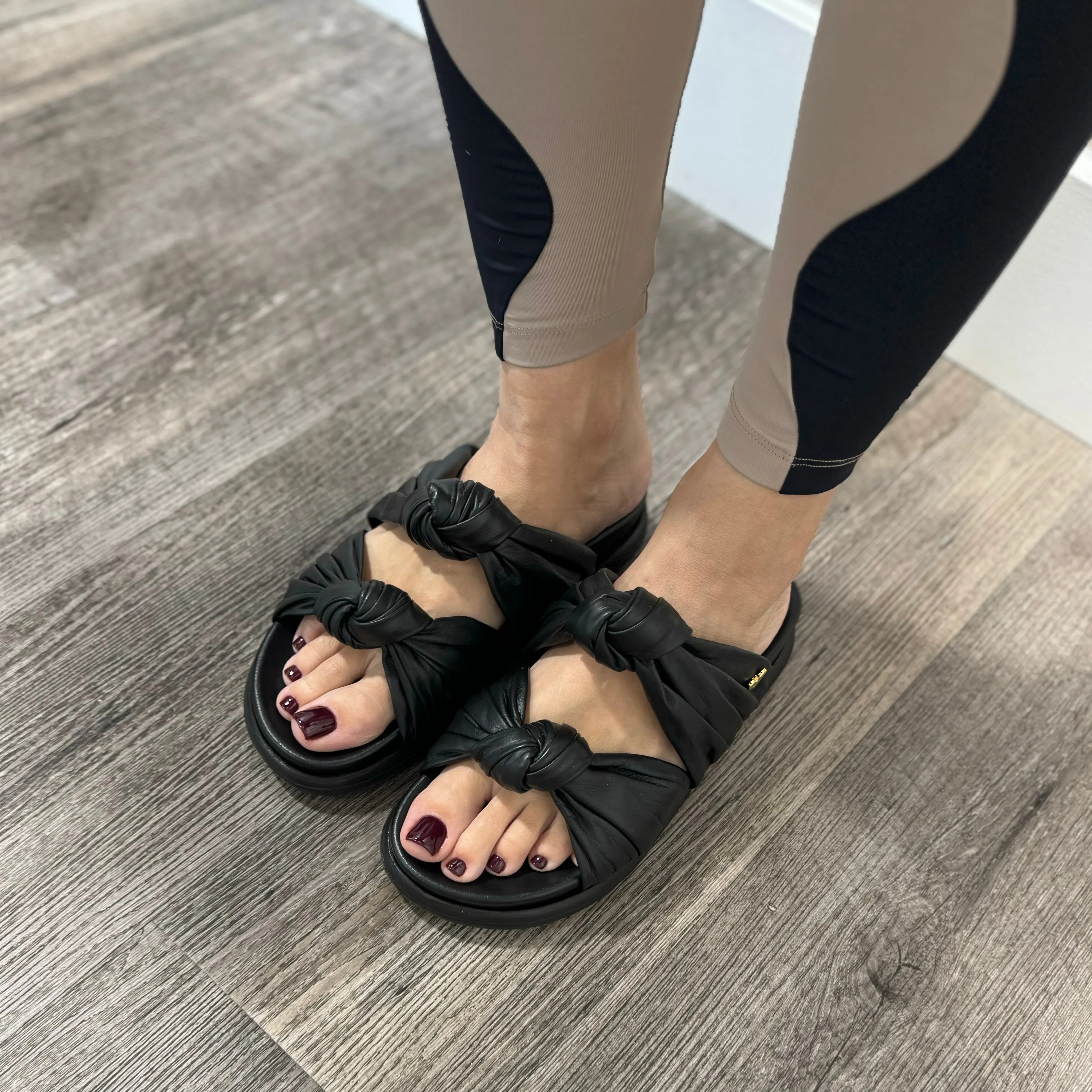 Clarissa Sandals - Black