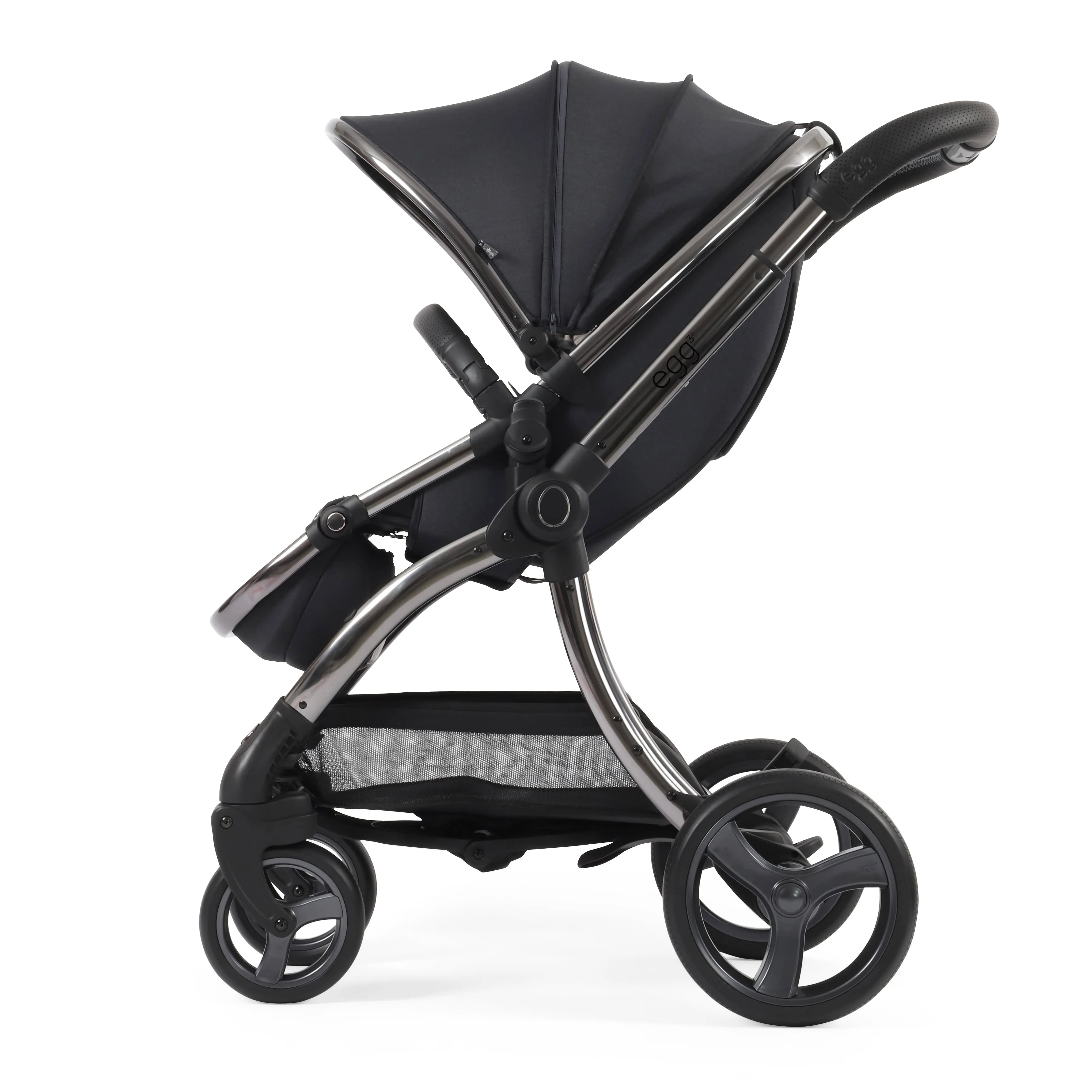 egg3 Luxury Travel System Bundle Carbonite
