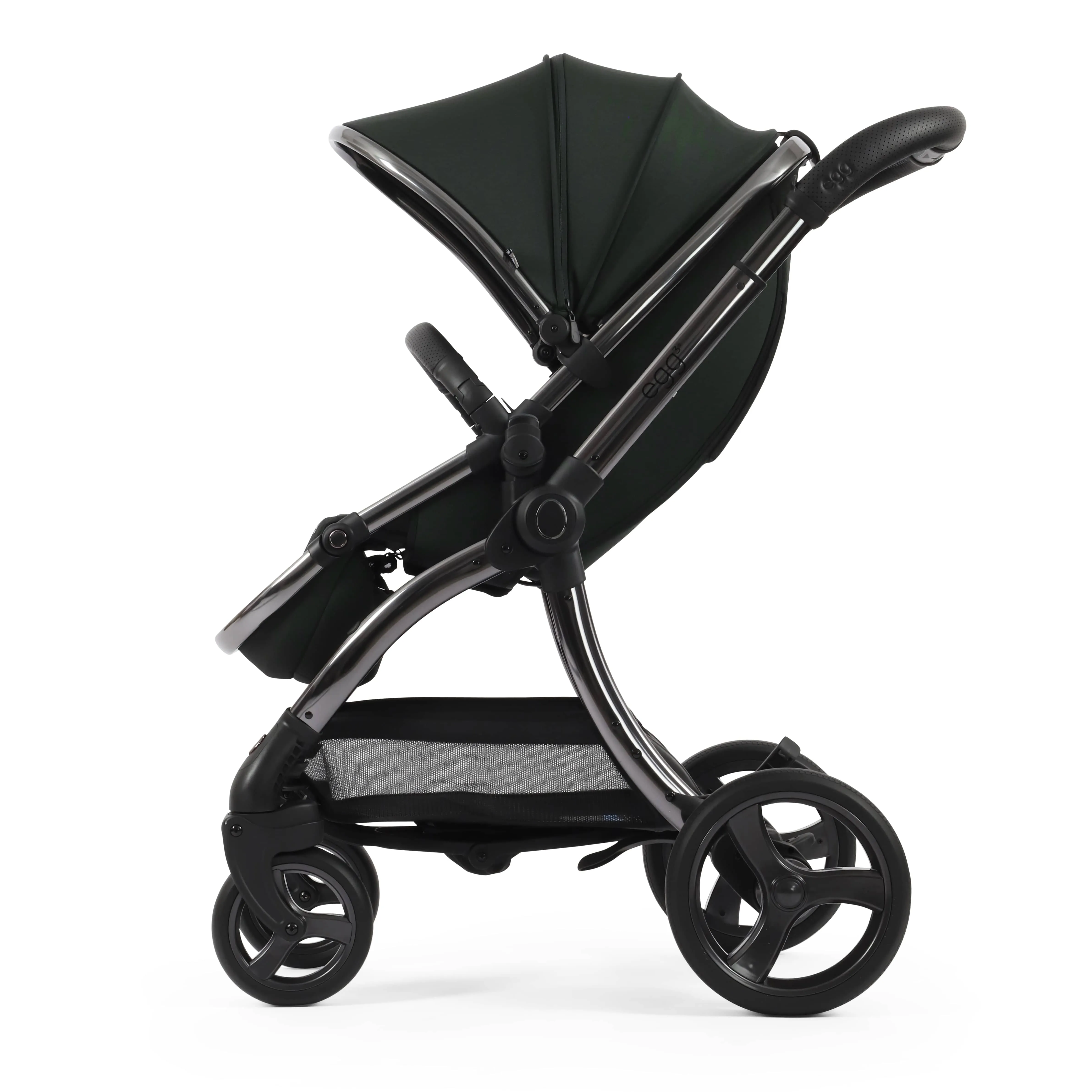egg3 Pram Bundle Black Olive