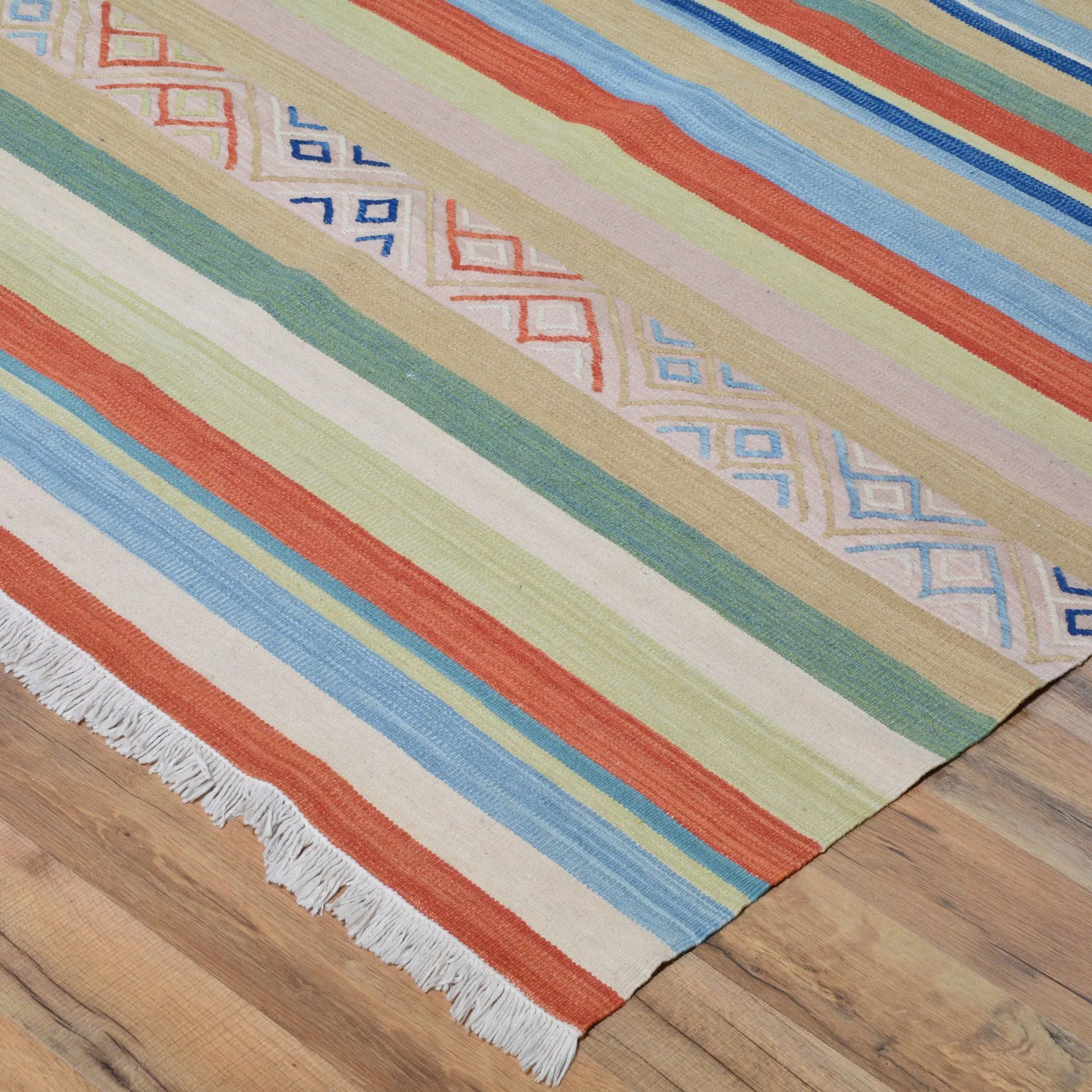 Hand-Woven Oriental Stripes Design Sumak Kilim Handmade Wool (Size 8.3 X 9.11) Cwrsf-6033