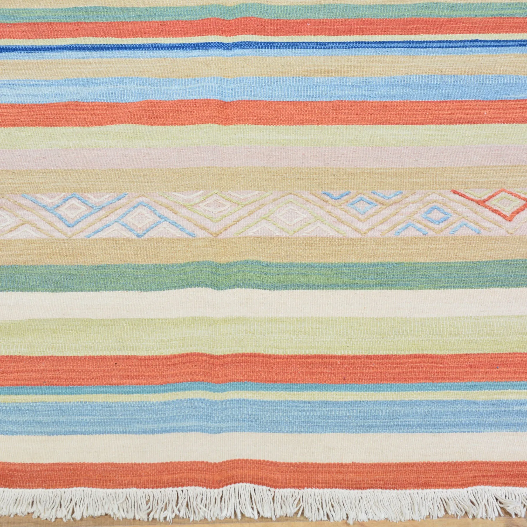 Hand-Woven Oriental Stripes Design Sumak Kilim Handmade Wool (Size 8.3 X 9.11) Cwrsf-6033