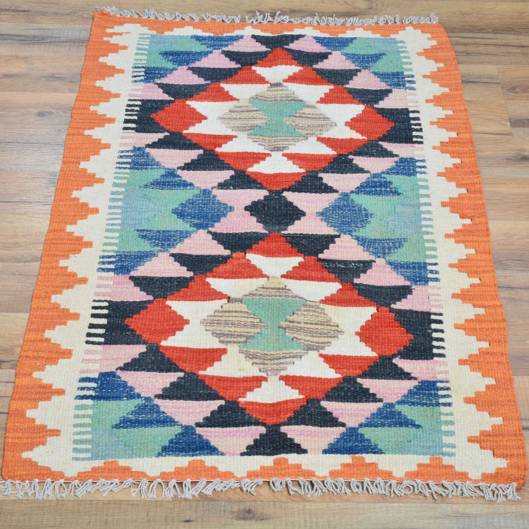 Hand-Woven Reversible Tribal Kilim Handmade Wool Rug (Size 2.1 X 3.1) Cwral-9402