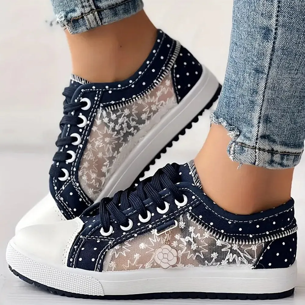 Luna | Stylish Lace-Up Sneakers