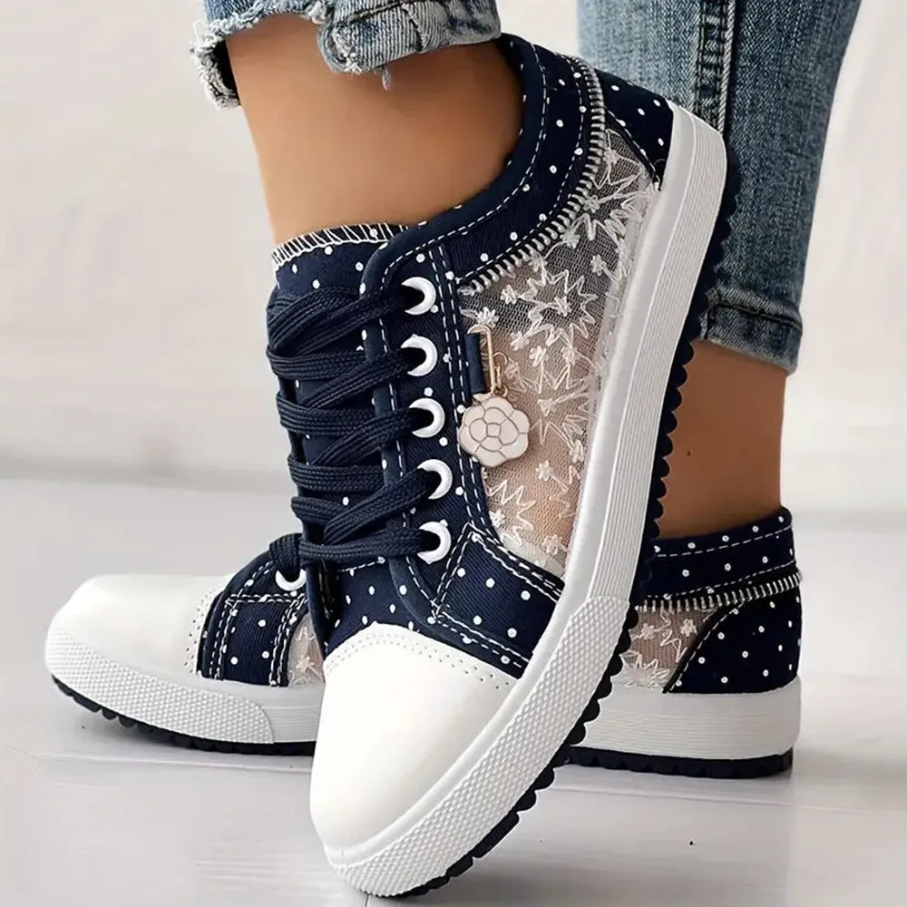 Luna | Stylish Lace-Up Sneakers