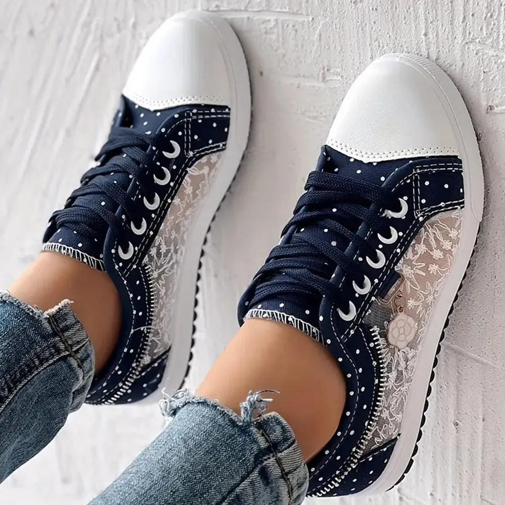 Luna | Stylish Lace-Up Sneakers