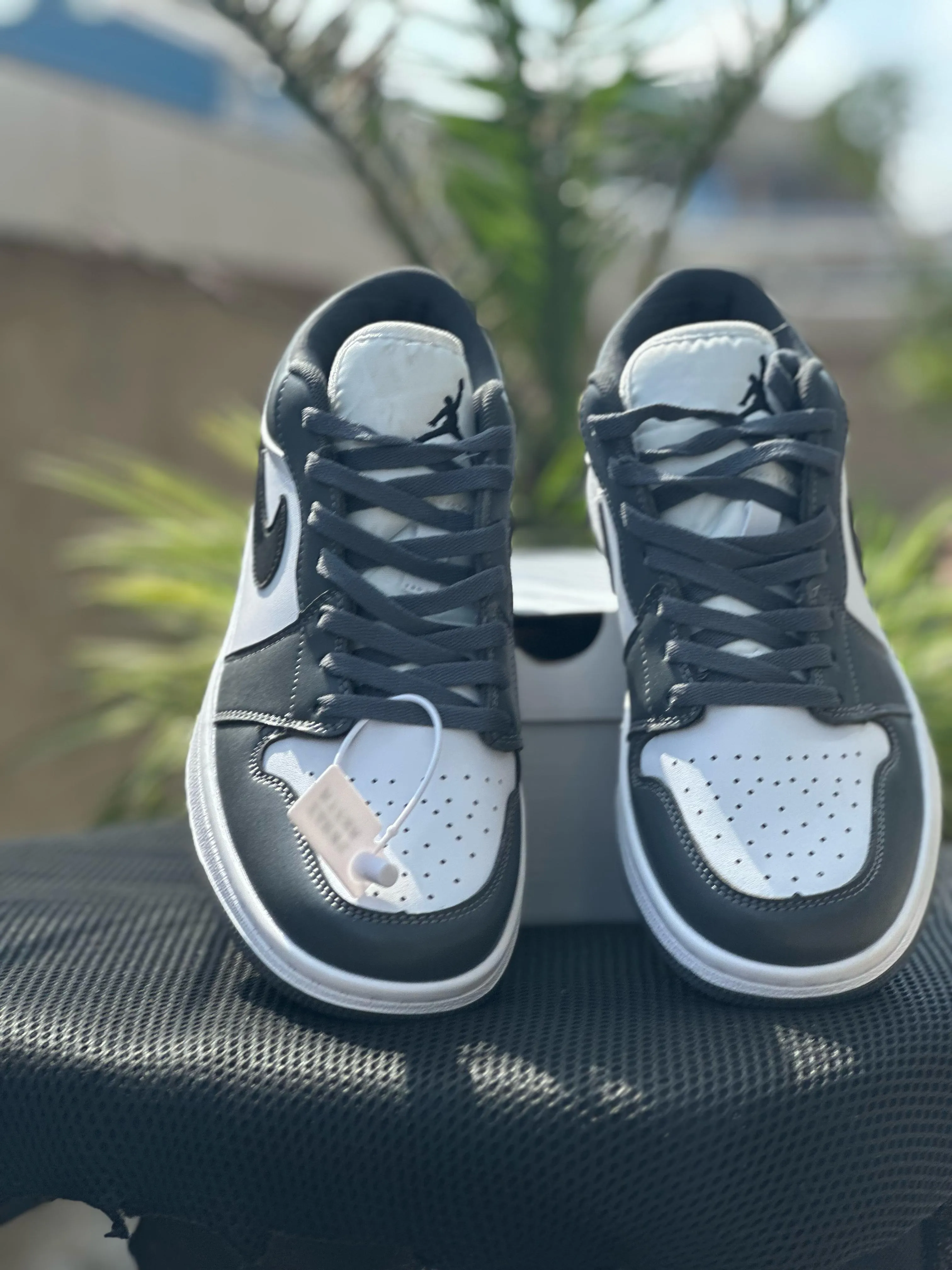Nike Air Jordan 1 Low - White/Grey