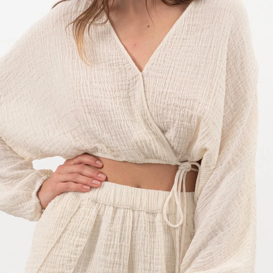 Siena Top Natural with Gold Pinstripe