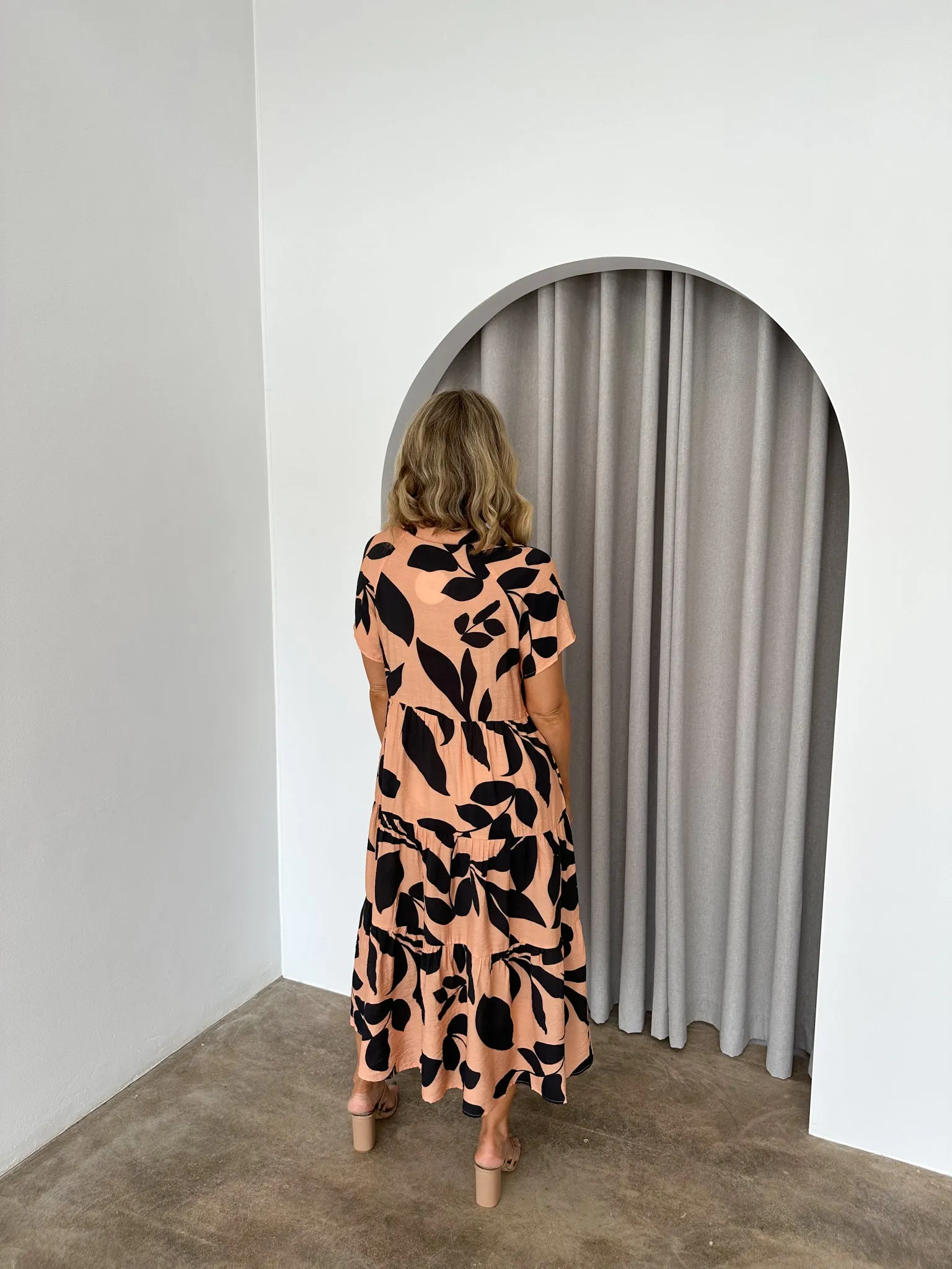 Sutton Dress -Peach/Black