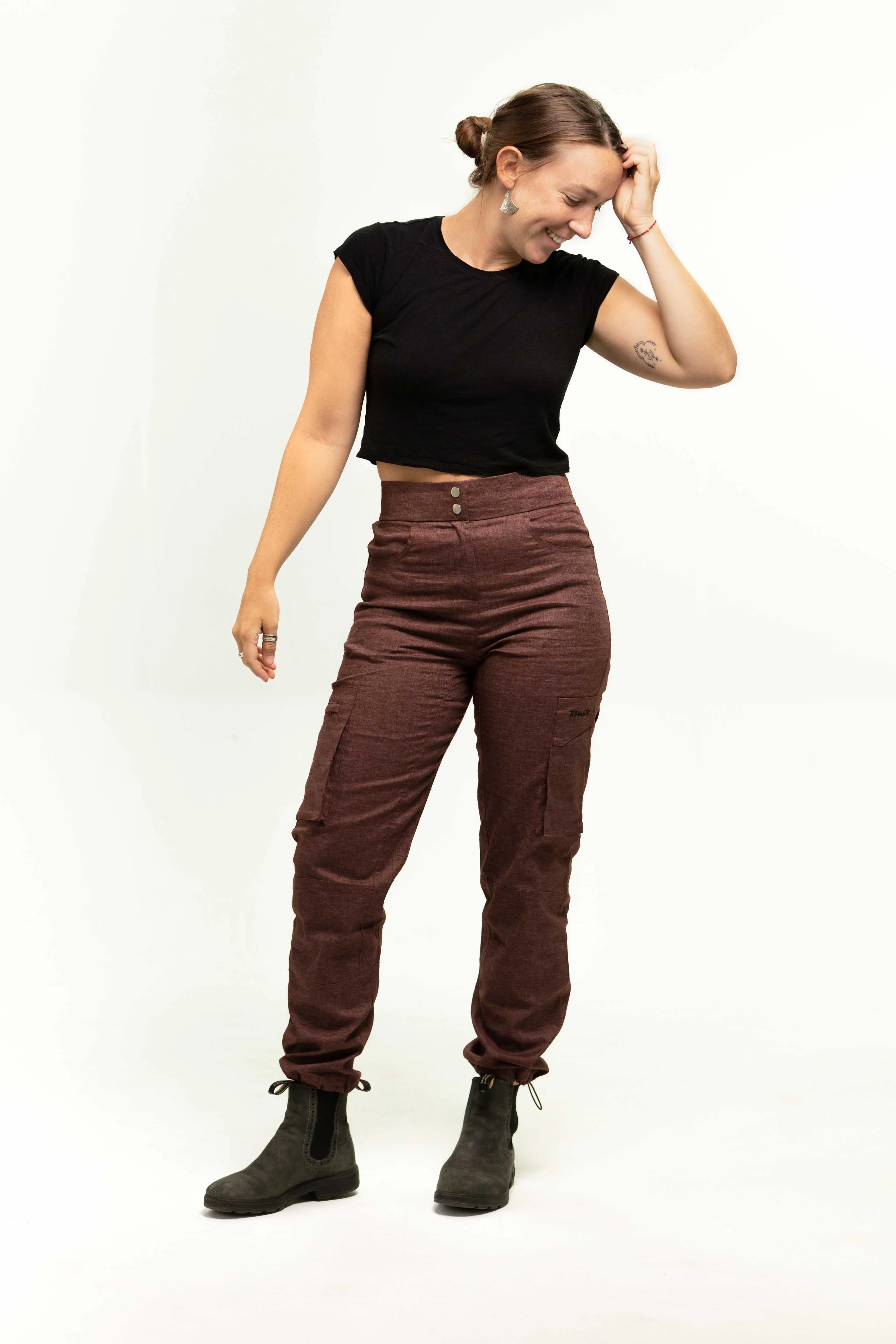 THE PANTS in Wine Red