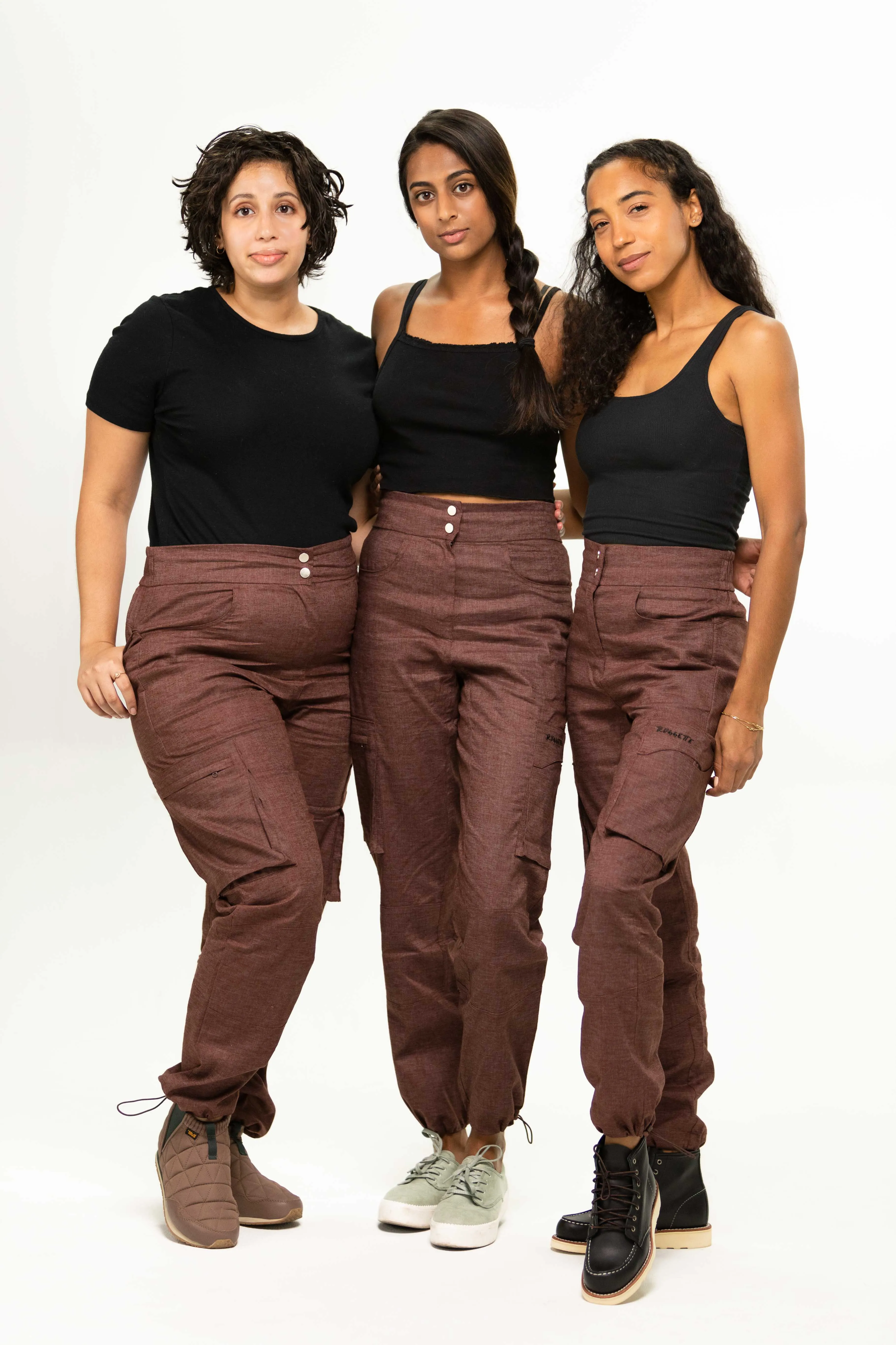 THE PANTS in Wine Red