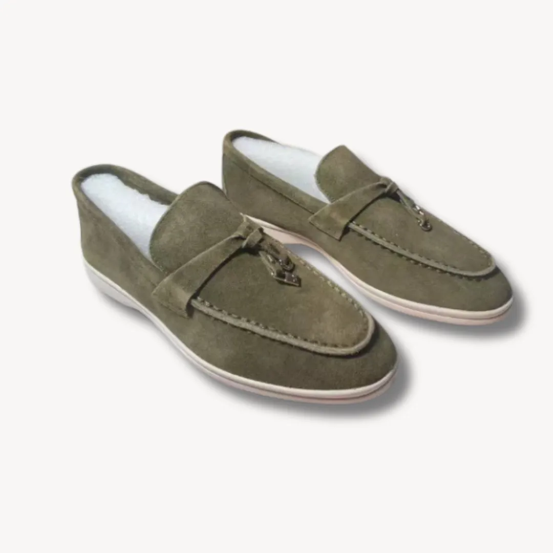 Women’s Loafers – Classic Design – Slip-On Comfort – Tassel Detail – Everyday Chic
